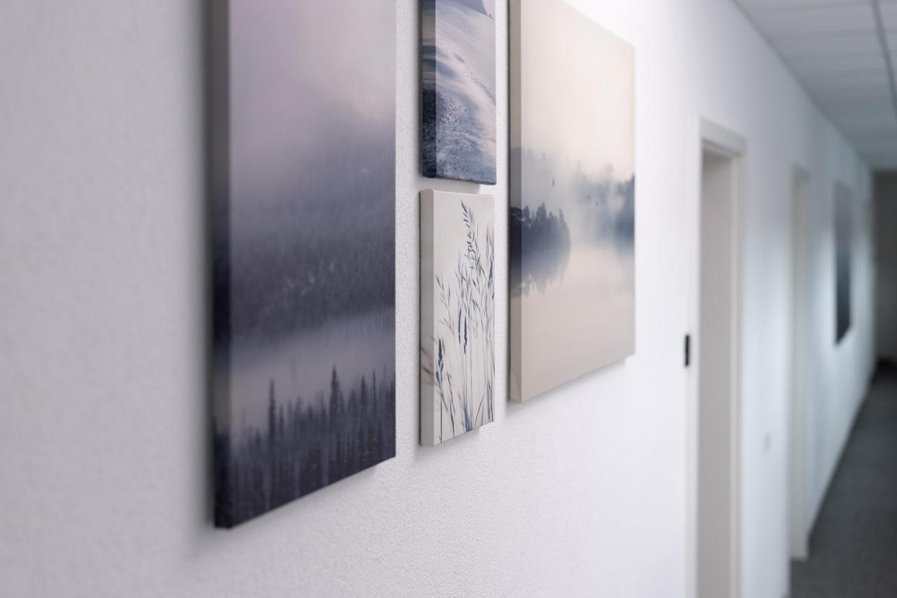 Apart4Me Scandi Apartment Geislingen Zentral Mit Parkplatz ไกส์ลิงเงน อัน แดร์ชไตเกอ ภายนอก รูปภาพ