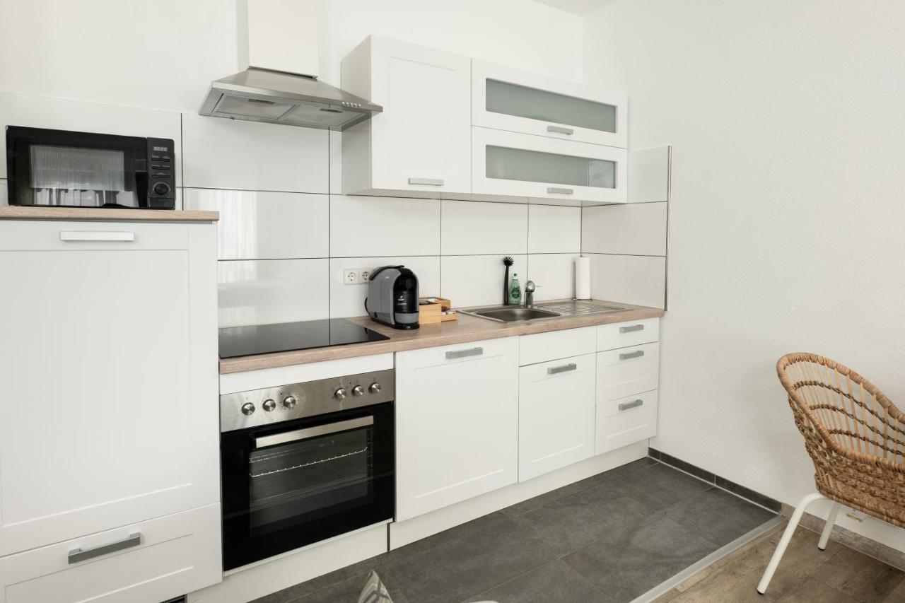 Apart4Me Scandi Apartment Geislingen Zentral Mit Parkplatz ไกส์ลิงเงน อัน แดร์ชไตเกอ ภายนอก รูปภาพ